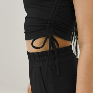 Blusa decote quadrado preto2